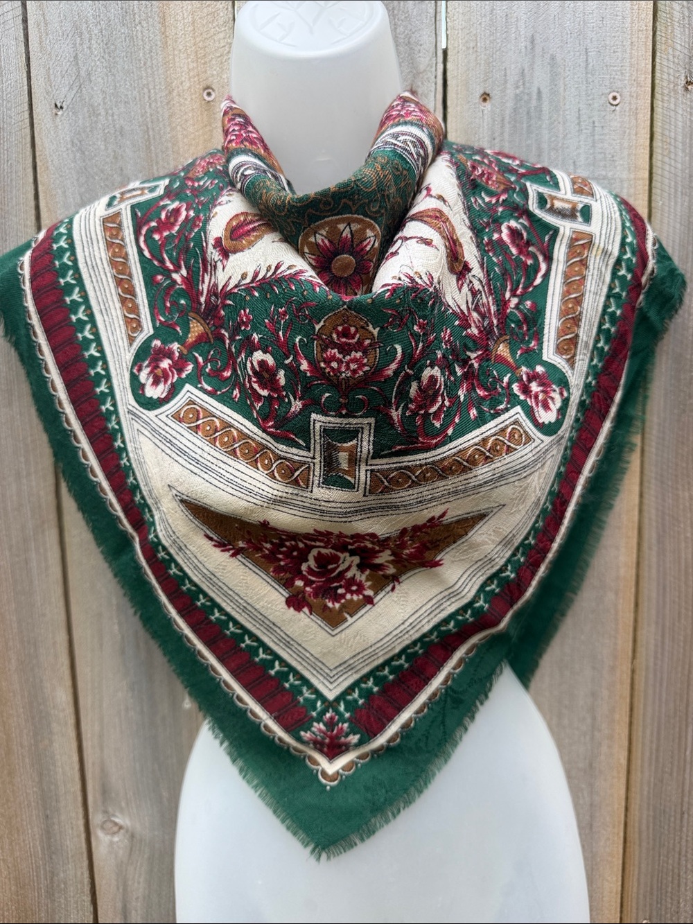 VTG Mark Shale Wool Scarf Floral Paisley Fringe Green Red Square